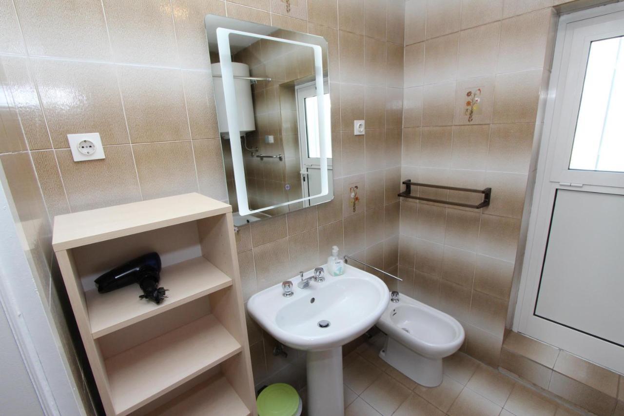 Apartments Knezovic Ровинь Экстерьер фото