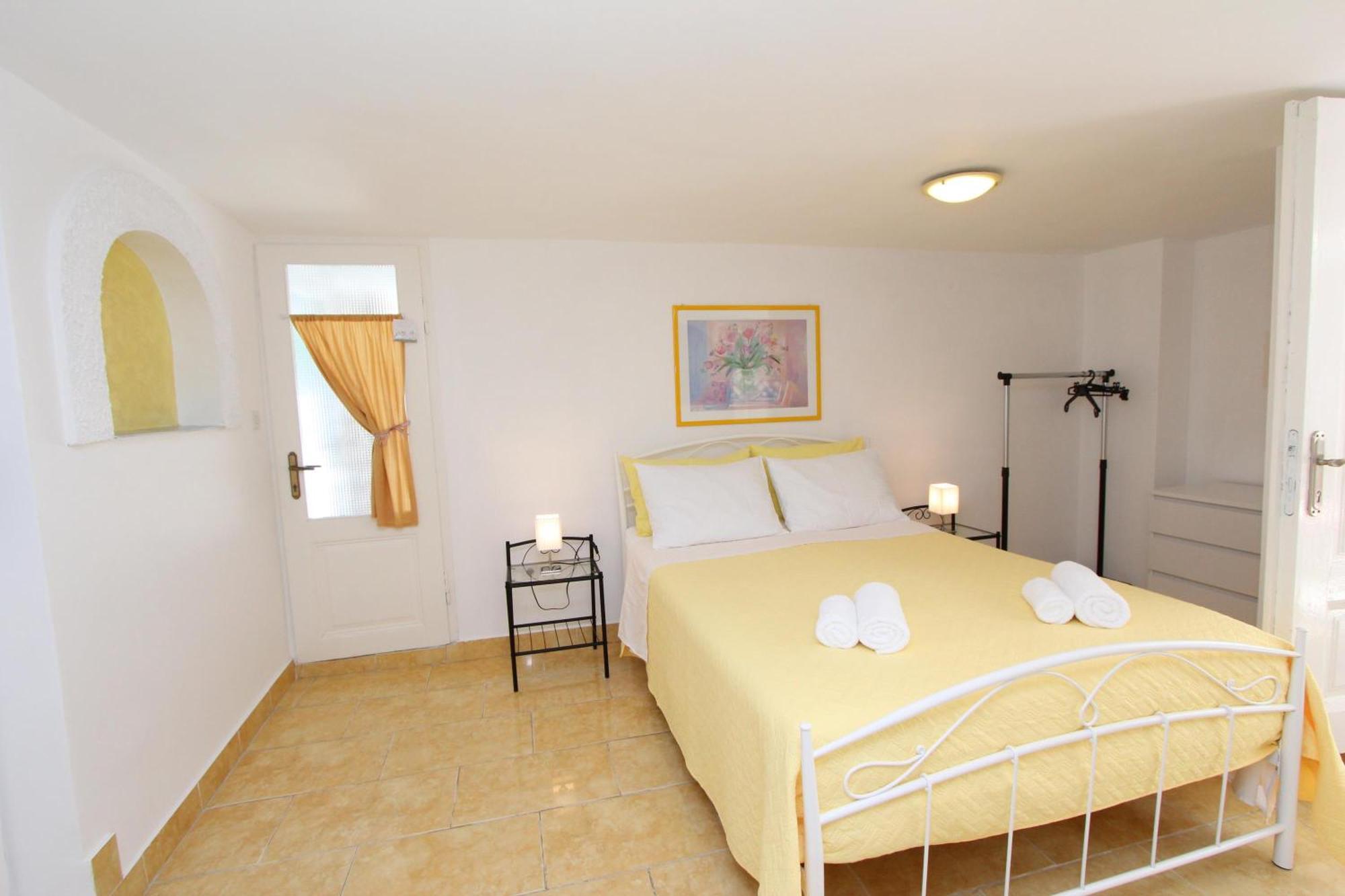 Apartments Knezovic Ровинь Номер фото