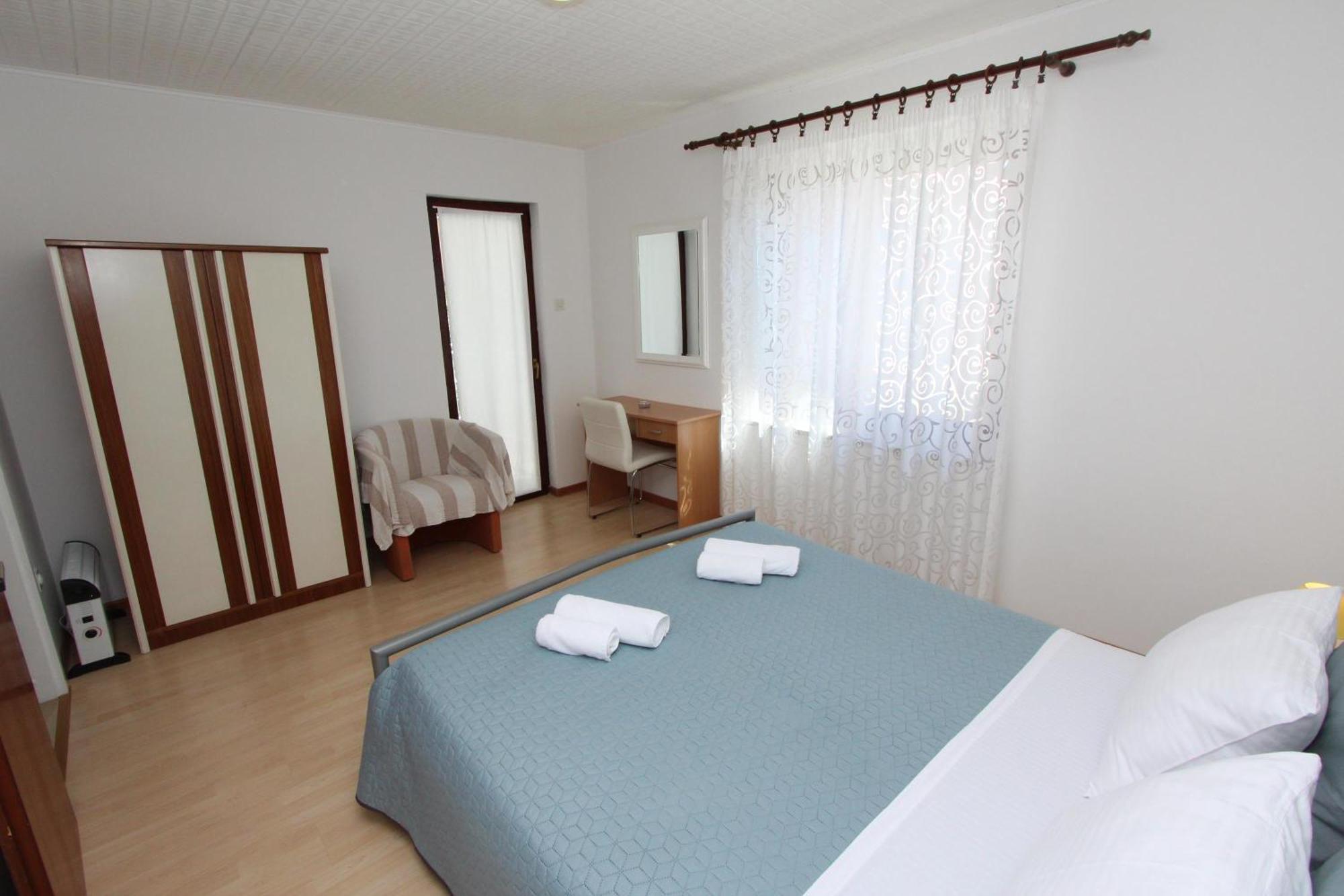 Apartments Knezovic Ровинь Номер фото